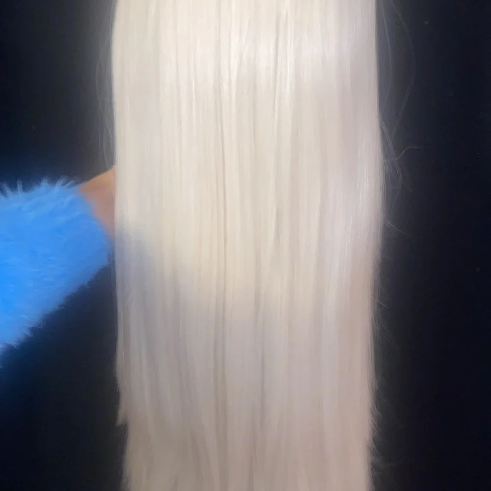 Beautiful wig I bought it off Etsy by Taylor Rich hair. Never wore limited deal - Picture 8 of 13